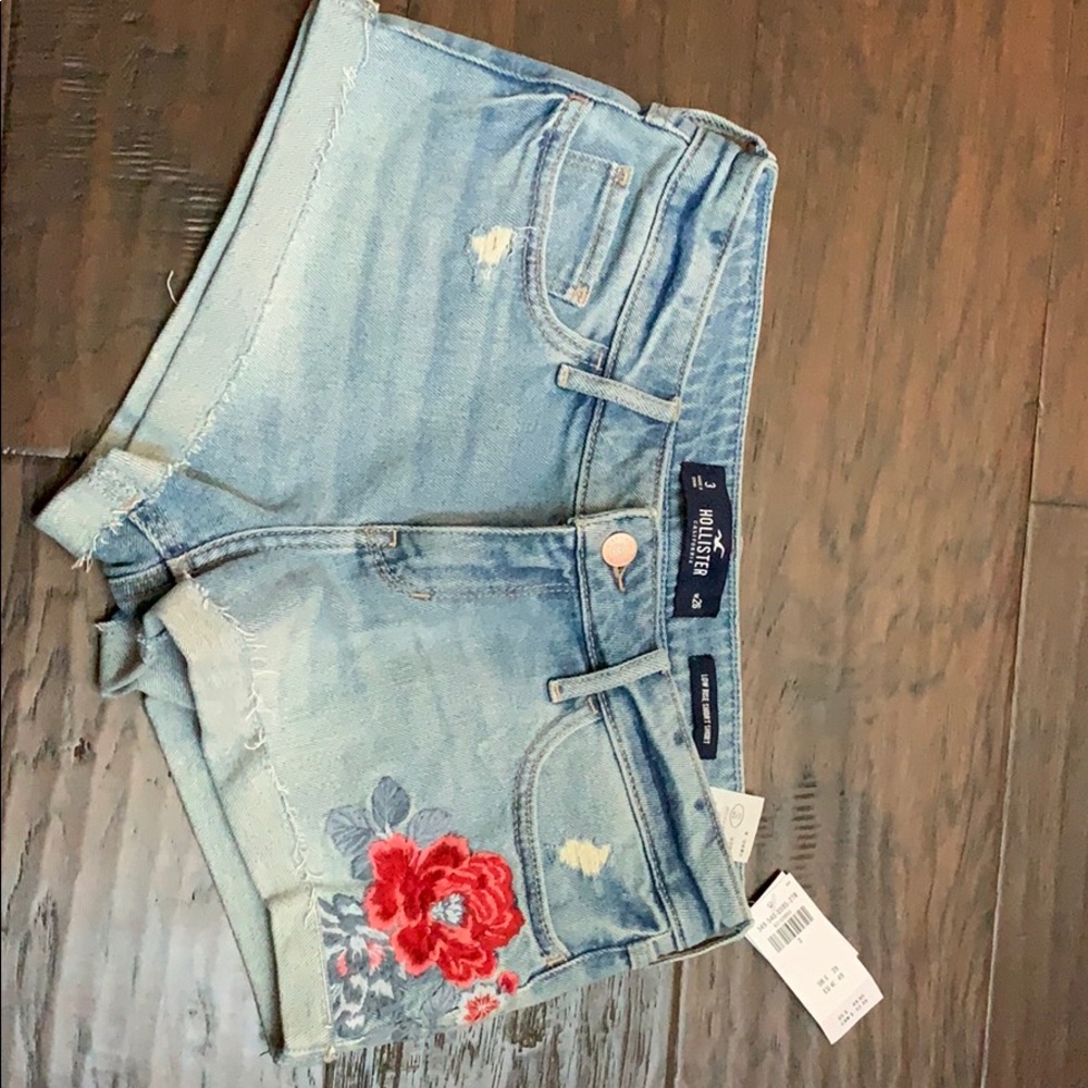Hollister shorts size 3